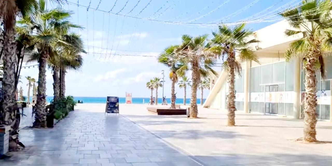 Apart Hotel Tlv/Bat Yam Beach Front 834 Dış mekan fotoğraf