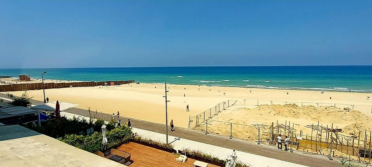 Apart Hotel Tlv/Bat Yam Beach Front 834 Dış mekan fotoğraf